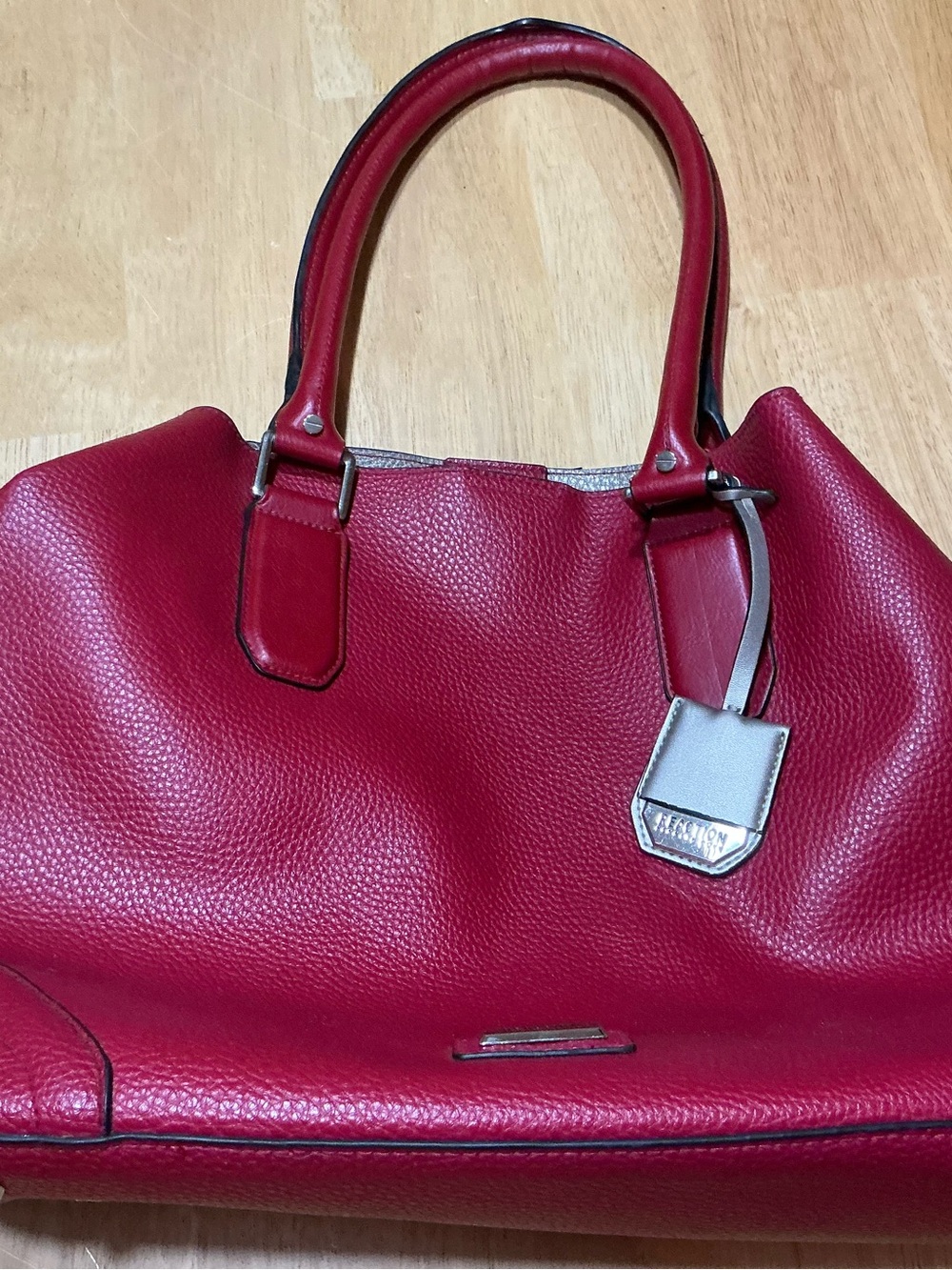 Red Pebbled Leather Tote Shoulder Bag - Unknown Brand